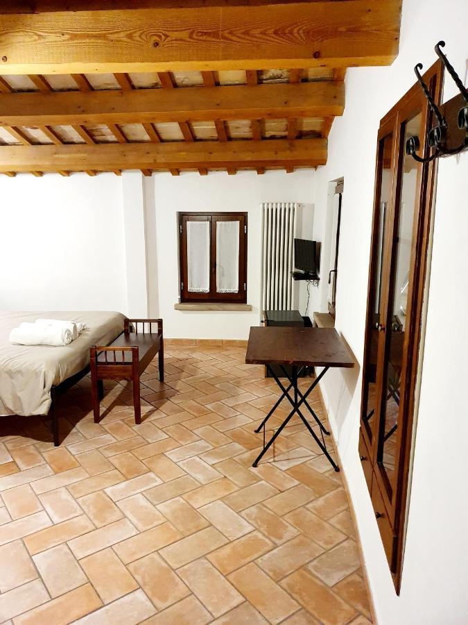 "Affittacamere Al Castello" Tavullia Exterior foto